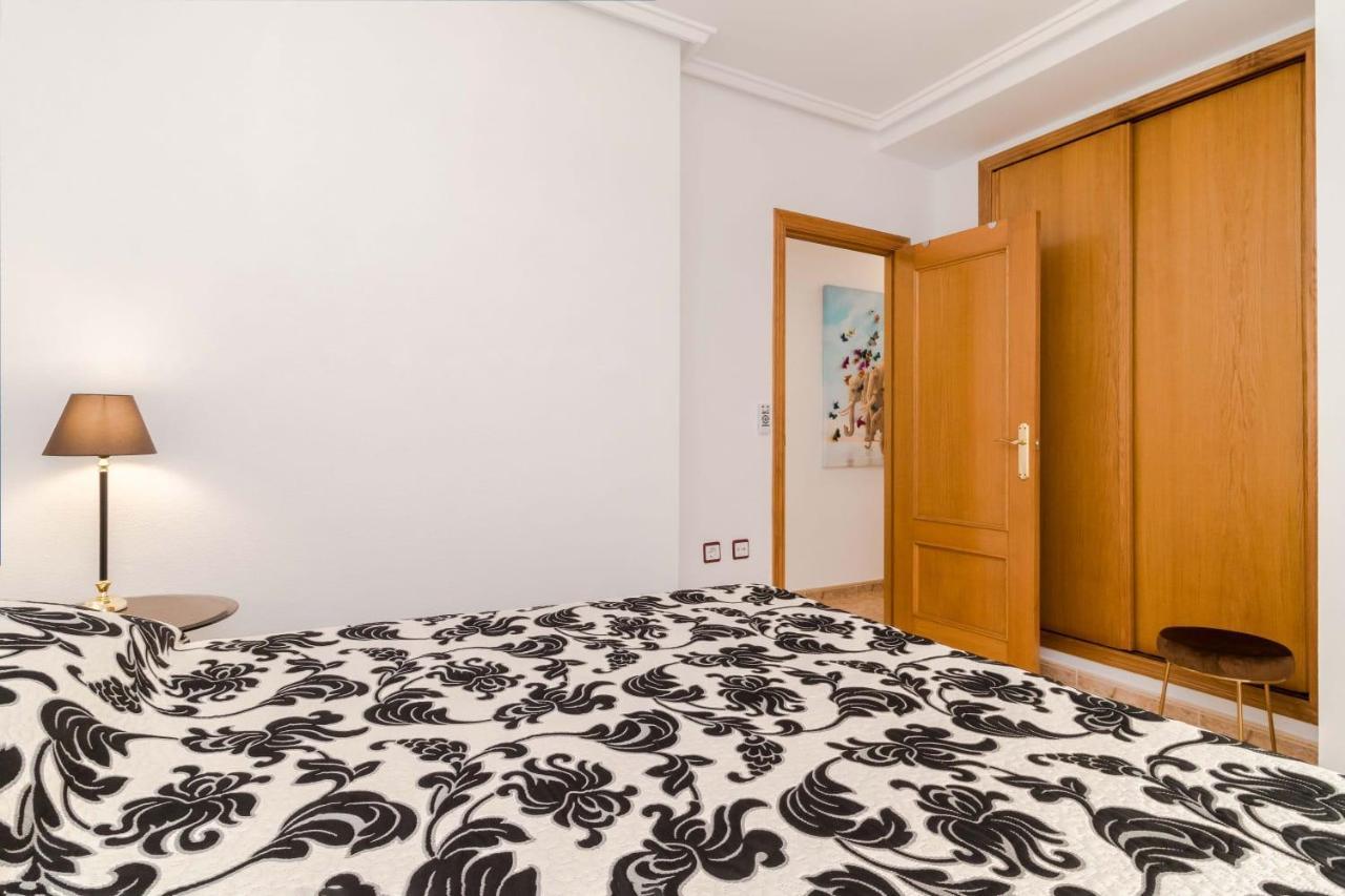 Residenz Habaneras Apartment Torrevieja Exterior photo